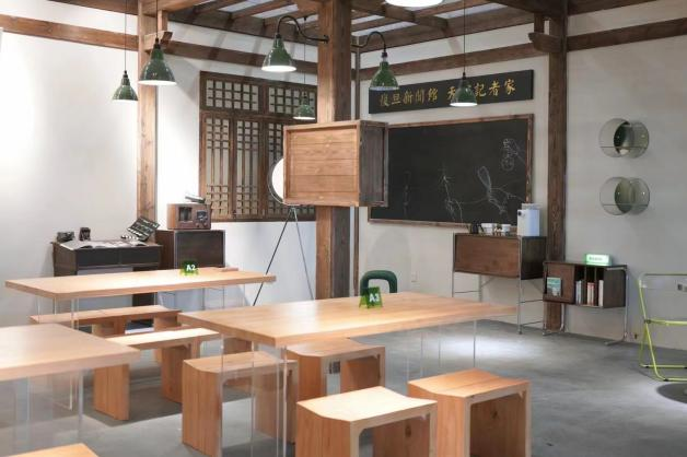 在樱花电影影院，怎么“看戏”？